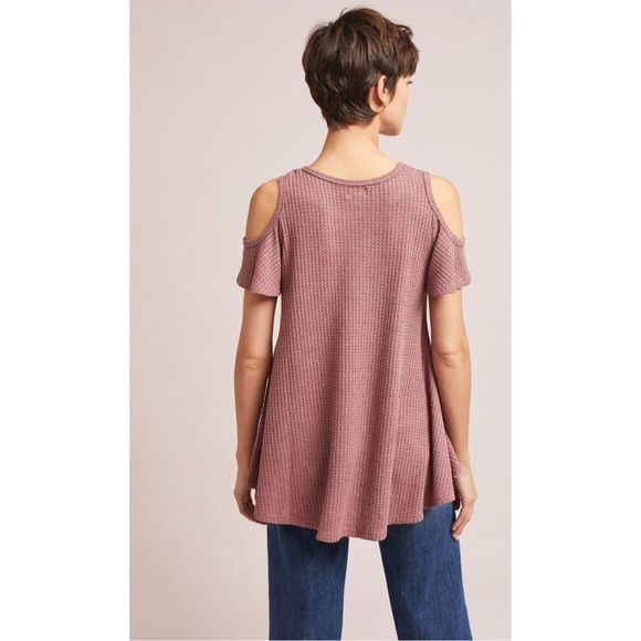 ANTHROPOLOGIE Fluttered open shoulder top - Picture 3 of 6